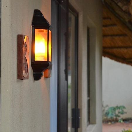 Chobe Sunset Chalets Lesoma Экстерьер фото
