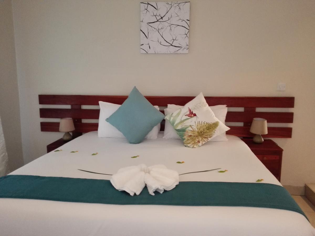 Chobe Sunset Chalets Lesoma Экстерьер фото