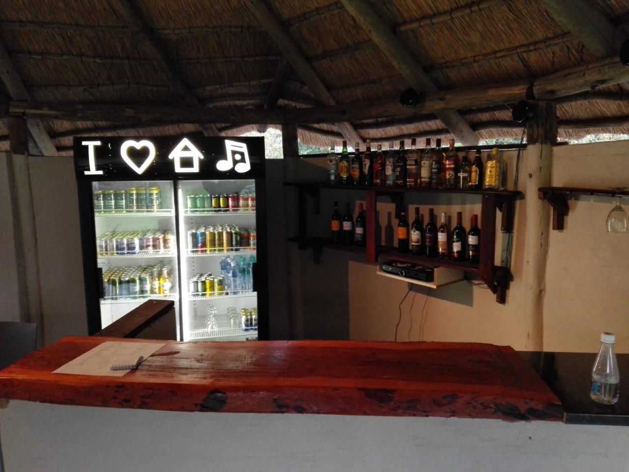 Chobe Sunset Chalets Lesoma Экстерьер фото