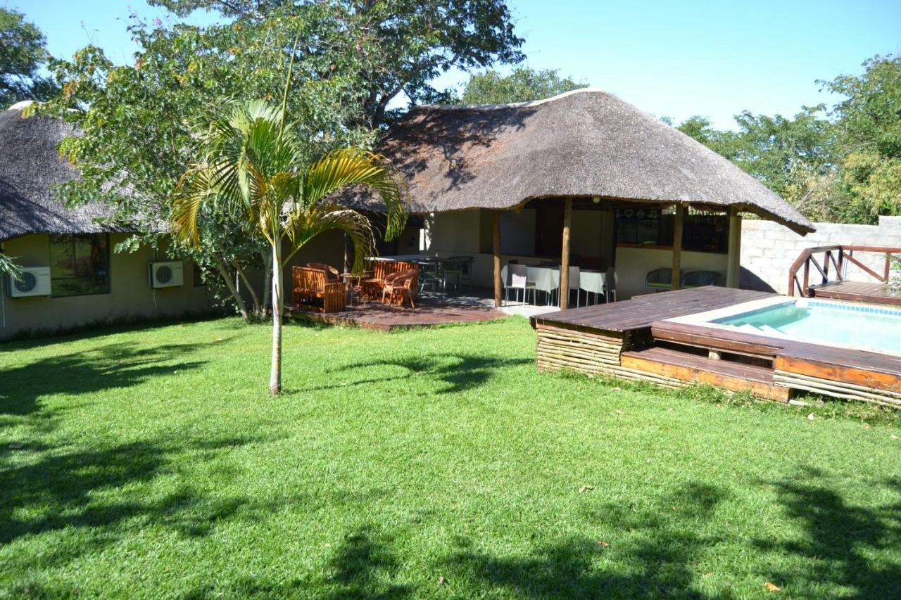 Chobe Sunset Chalets Lesoma Экстерьер фото