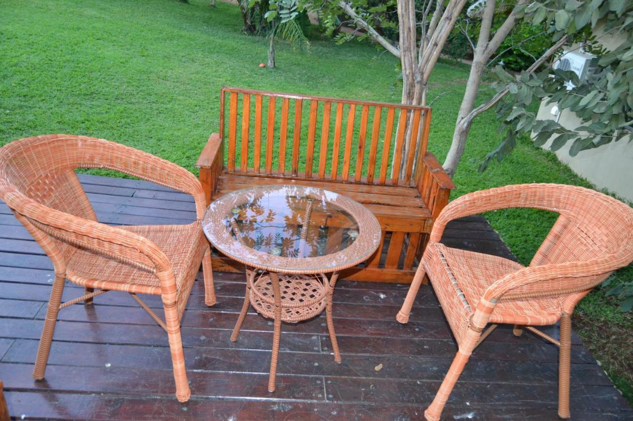 Chobe Sunset Chalets Lesoma Экстерьер фото